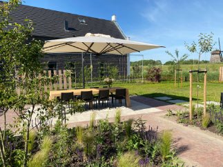 Zweefparasols | Partyfurniture