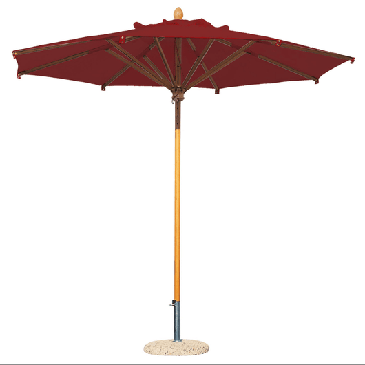 Houtstokparasol met iroko houten middenmast en baleinen. Voorzien van bordeaux doek.