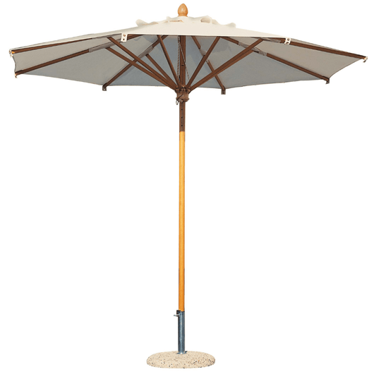 Houtstokparasol met iroko houten middenmast en baleinen. Voorzien van ecru doek.