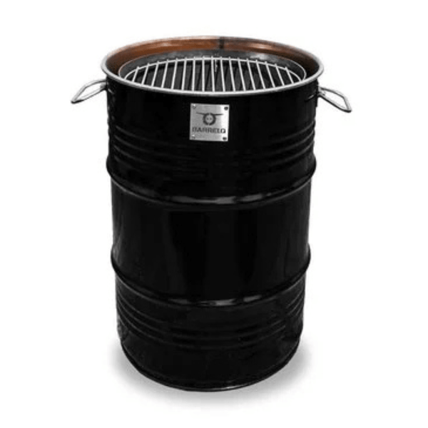 Olievat staal omgebouwd tot barbecue of vuurkorf. 200 liter, kleur zwart.