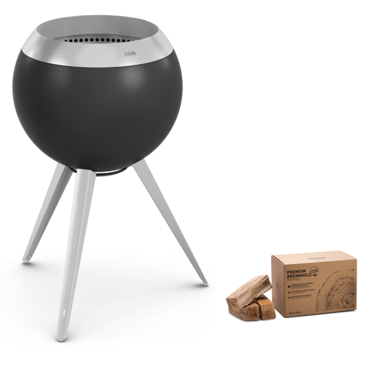 Höfats MOON 45 vuurkorf zilver met hoge roestvrijstalen standaard – rookvrije design vuurkorf met houtvergassingstechnologie. 12 kg doos brandhout