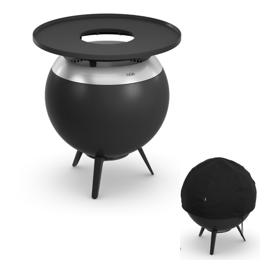 Höfats MOON 45 vuurkorf zilver met lage gietijzeren standaard, afdekhoes en grillring – rookvrije design vuurkorf met houtvergassingstechnologie. 