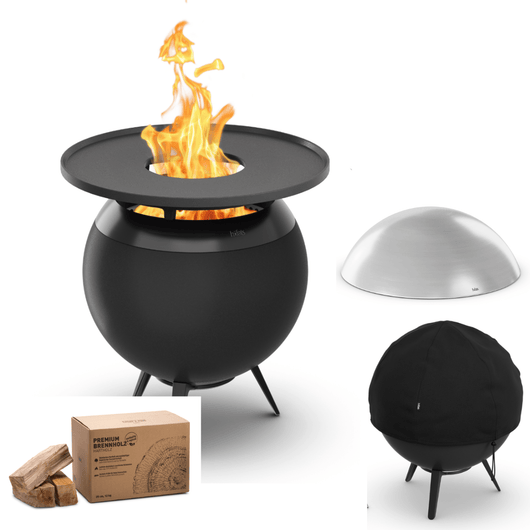Höfats MOON 45 vuurkorf zwart met lage gietijzeren standaard, grillring, afdekhoes, rvs deksel en 12kg brandhout – rookvrije design vuurkorf met houtvergassingstechnologie. 