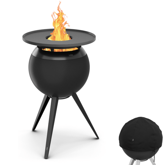 Höfats MOON 45 vuurkorf zwart met hoge rvs standaard en afdekhoes – rookvrije design vuurkorf met houtvergassingstechnologie. 