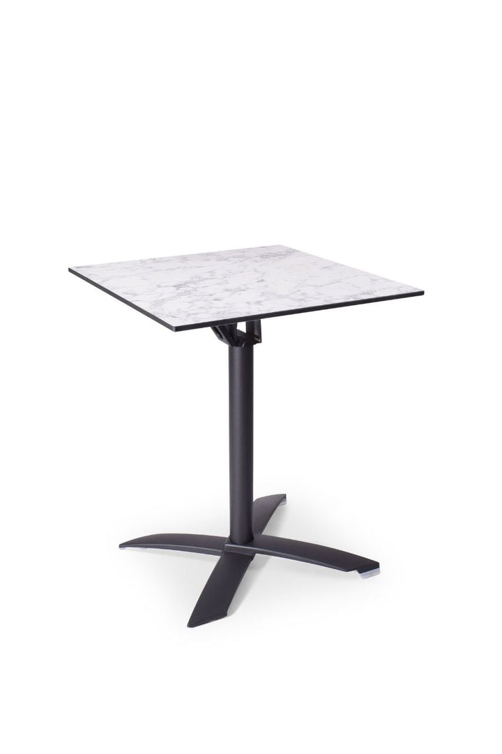 Vierkante terrastafel met wit marmer blad en zwarte kruispoot 60x60x75